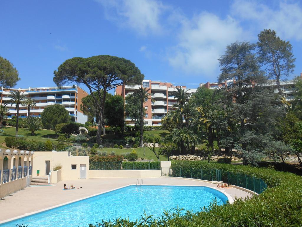 Appartement Les Palmiers - Vacances Cote D'Azur カンヌ エクステリア 写真