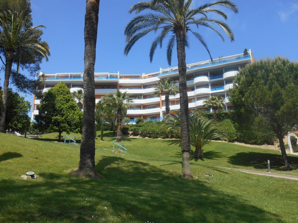 Appartement Les Palmiers - Vacances Cote D'Azur カンヌ エクステリア 写真